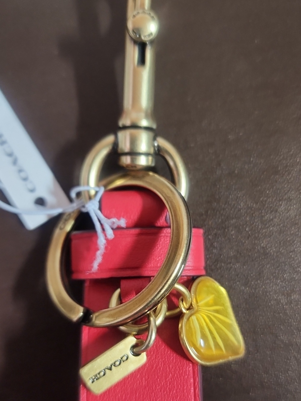 Coach Candy Red Leather Strap Keychain with Yellow Heart Charm & Dog Clip Nwt - Picture 4 of 9